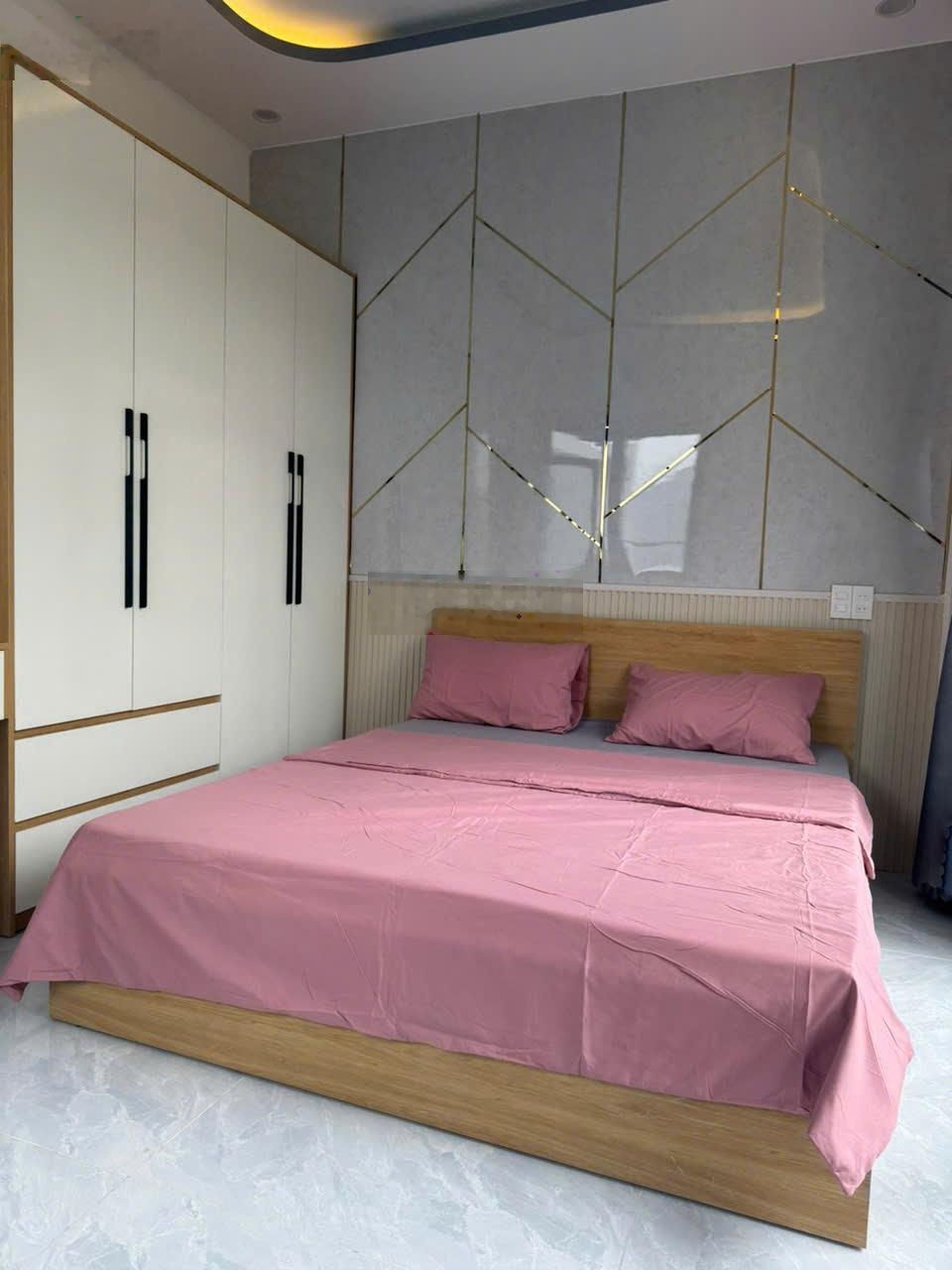 nhà 3 tầng kiệt 7m phường hòa khánh TP Đà Nẵng.