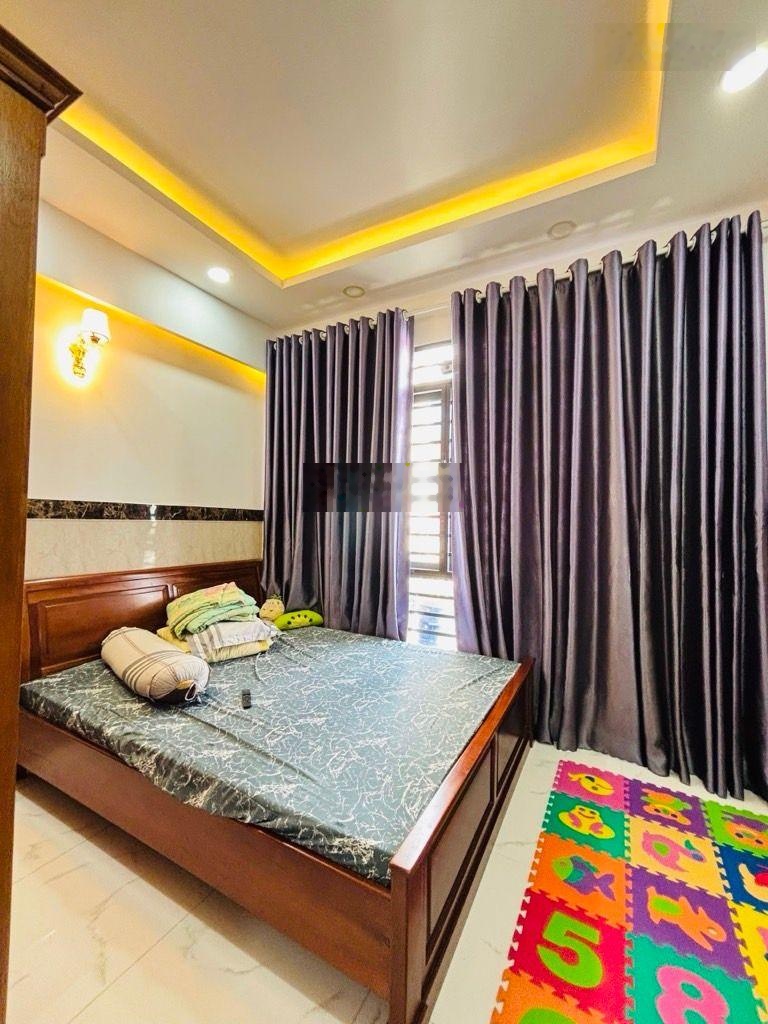 Bình thạnh4 tầng - hẻm xe hơi - 36 m2 (3,511)-an ninh - chỉ 7,6 kết cấu : 1 trệt 2 l