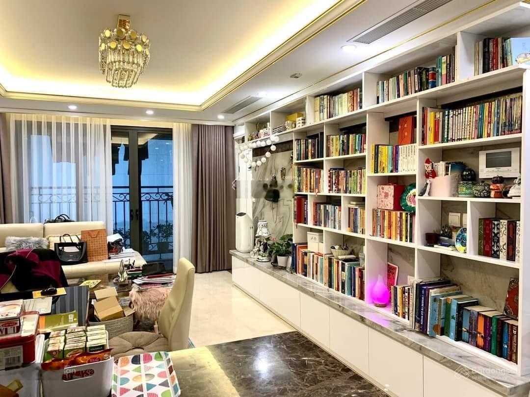 Cho thuê căn hộ 3 ngủ view đẹp tòa D'le Roi Soleil, diện tích 147m2 giá 3x triệu/ tháng