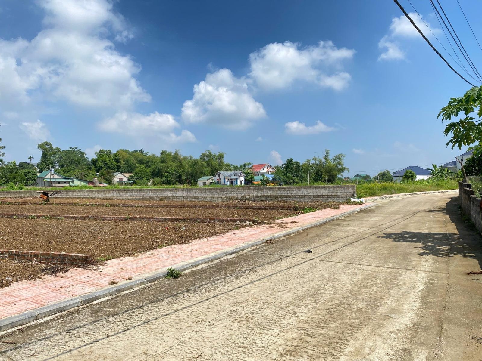 Bán đất tại Nhuận Trạch, Lương Sơn, Hòa Bình