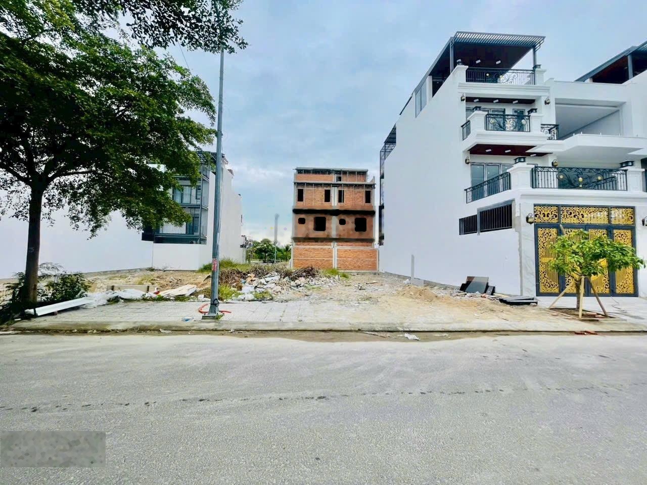 RẺ NHẤT THỊ TRƯỜNG 1 LÔ DUY NHẤT -Chính chủ bán lô đất Mỹ Gia gói 5 đối diện công viên gần sông mát