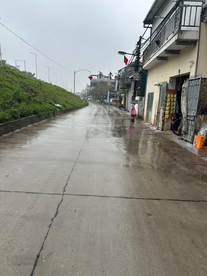 Bán đất đông mỹ lô góc ngõ ô tô 5 chỗ giá tốt 4.3 tỷ.cách 1 nhà ra trục chính