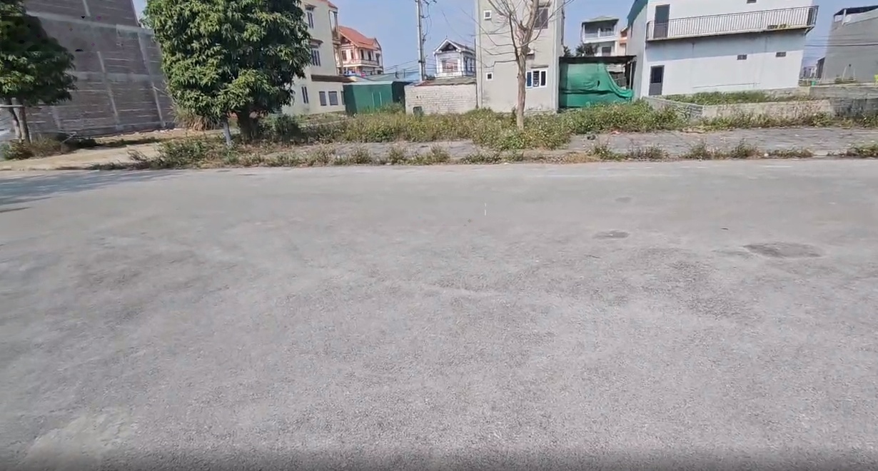 Bán đất tại khu đô thị, đường 10, thị trấn Nga Sơn, 11 tỷ, 305 m2