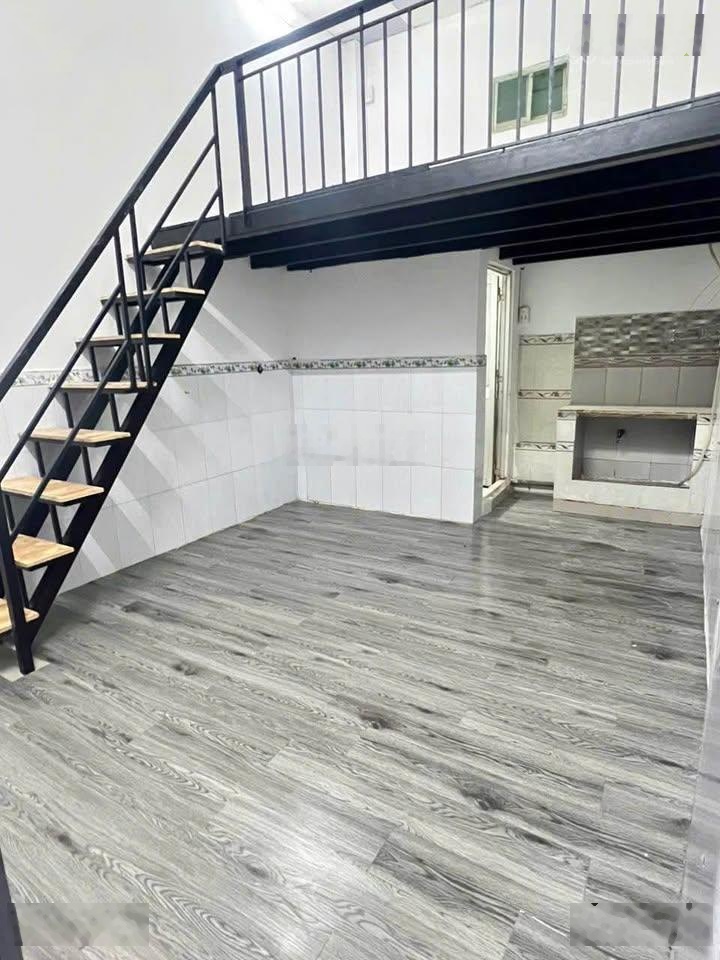 Dãy trọ 200m2/1 tỷ 050 đang cho thuê 20tr/ tháng đối diện Khu công nghiệp VSIP 3, Tân Uyên