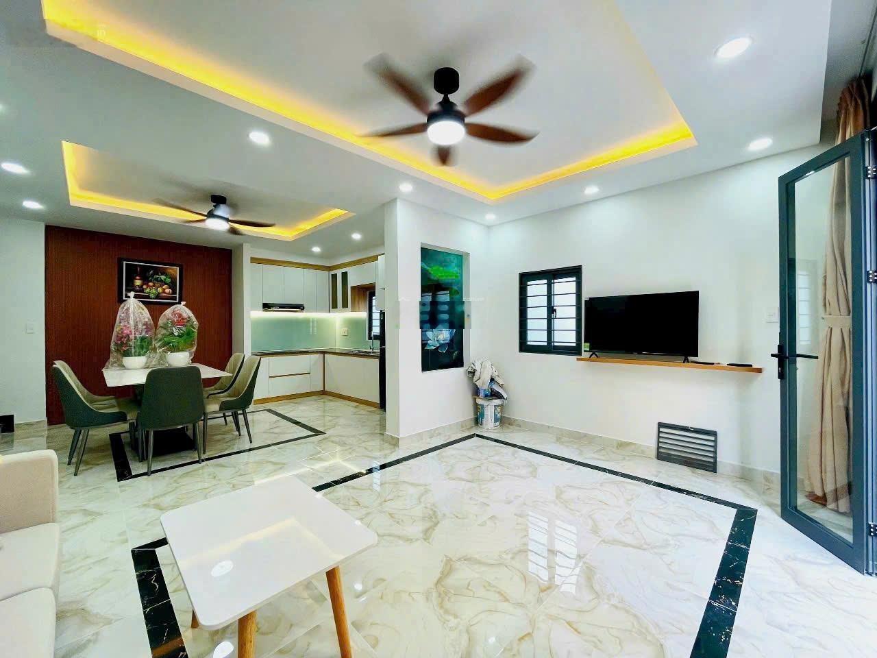 Cho thuê nhà hẻm xe hơi số 182/19A đường Lê Văn Sỹ, Phường Phú Nhuận, Quận Phú Nhuận.