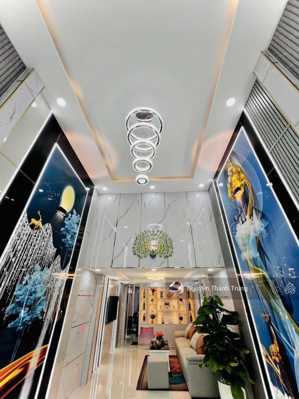 Mặt tiền đường Tân Thới Nhất 9 Chỉ khoảng 50m ra chợ Phan Văn Hớn, khu vực buôn bán tốt