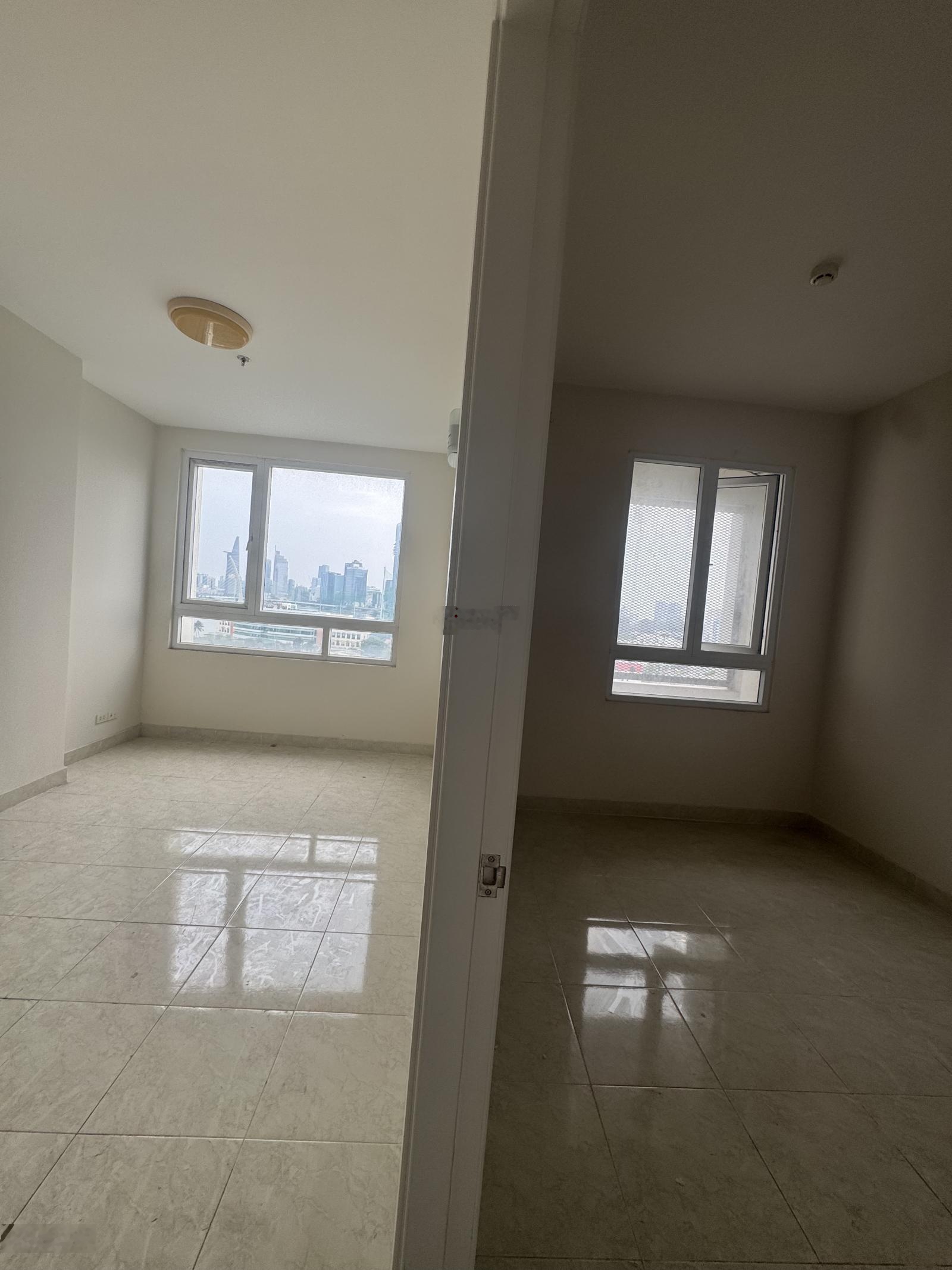 Cho thuê căn hộ Riverside cạnh Opal Saigon Pearl 1PN giá 10 triệu có rèm, máy lạnh