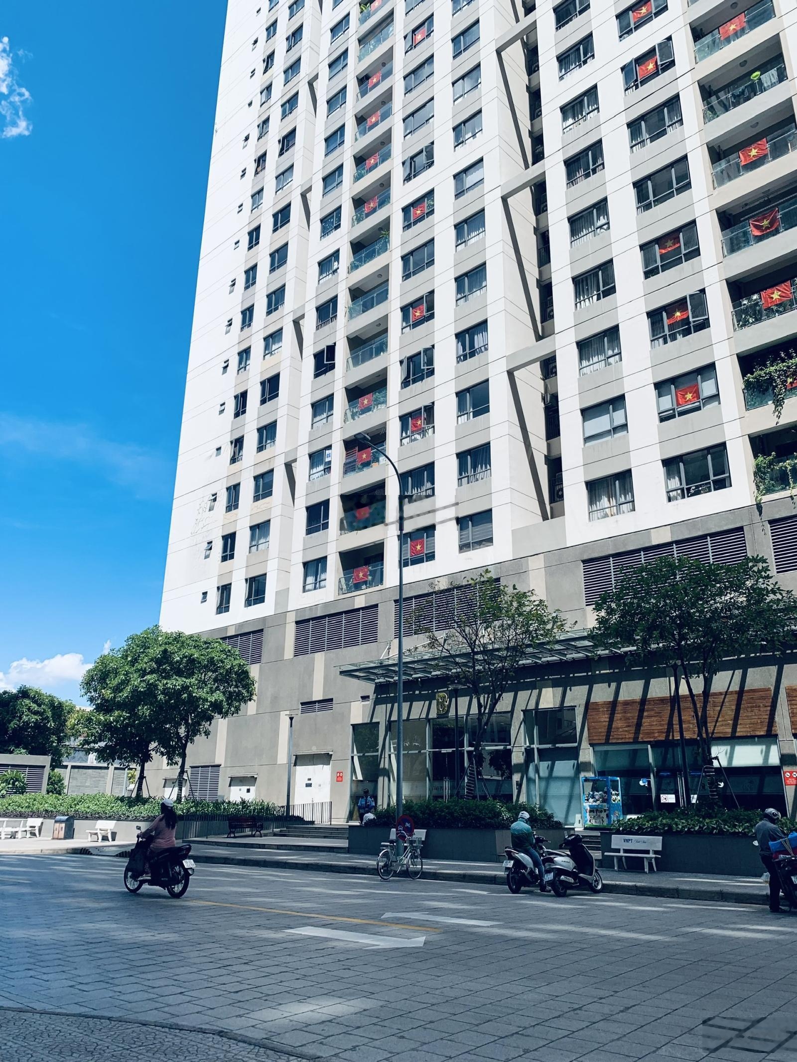 Cho thuê căn hộ The Goldview Quận 4 2PN 1WC, full nội thất, giá 16.5 triệu/tháng