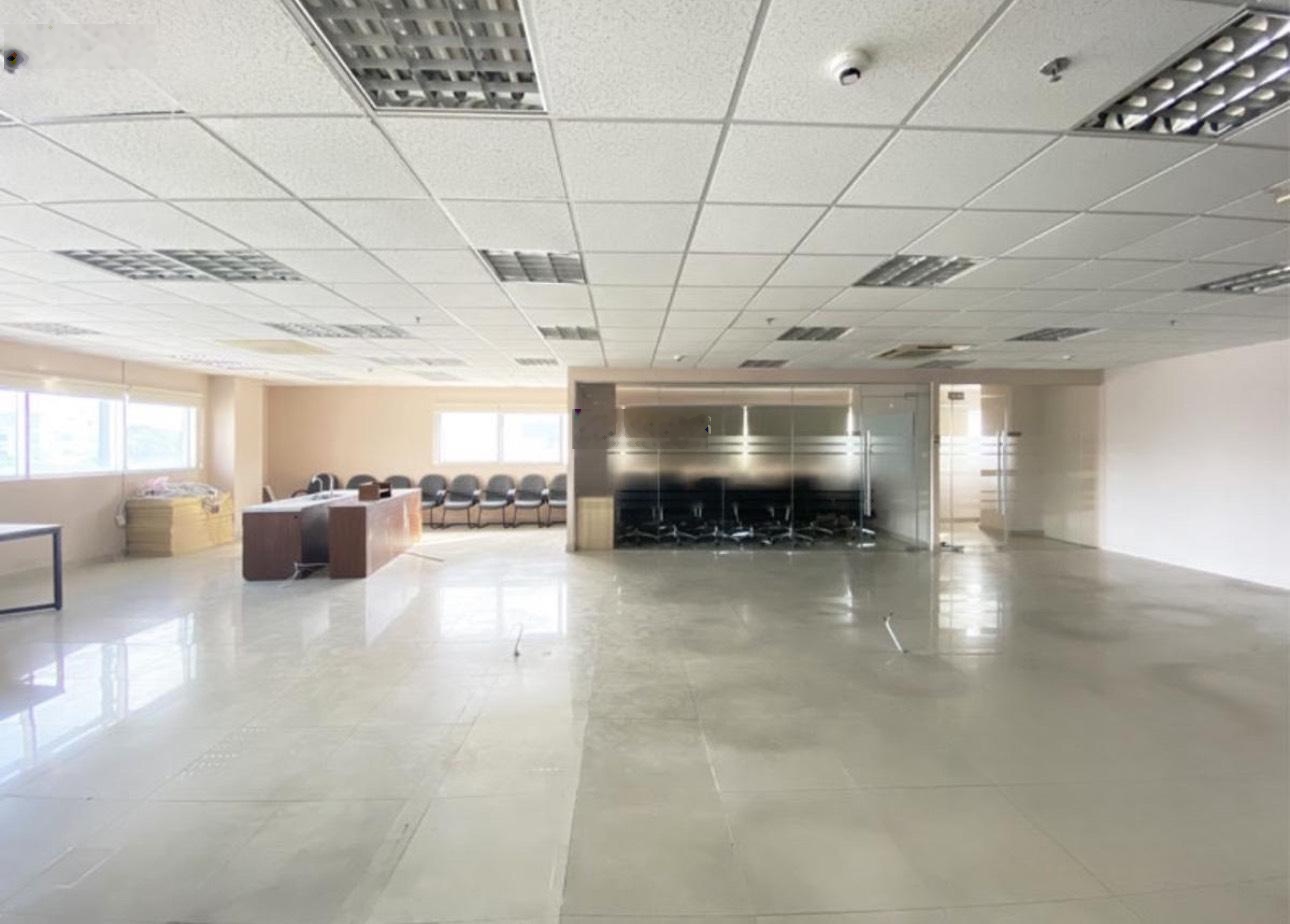 Cho thuê văn phòng Estar đường Võ Văn Tần, quận 3, DT: 100 - 180m2. LH: 0906391898 0906391898