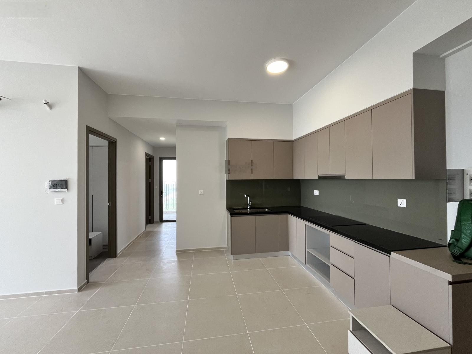 Thuê gấp 3PN 2WC giá 9tr/th, sẵn 3 máy lạnh, giường tủ, chung cư Westgate