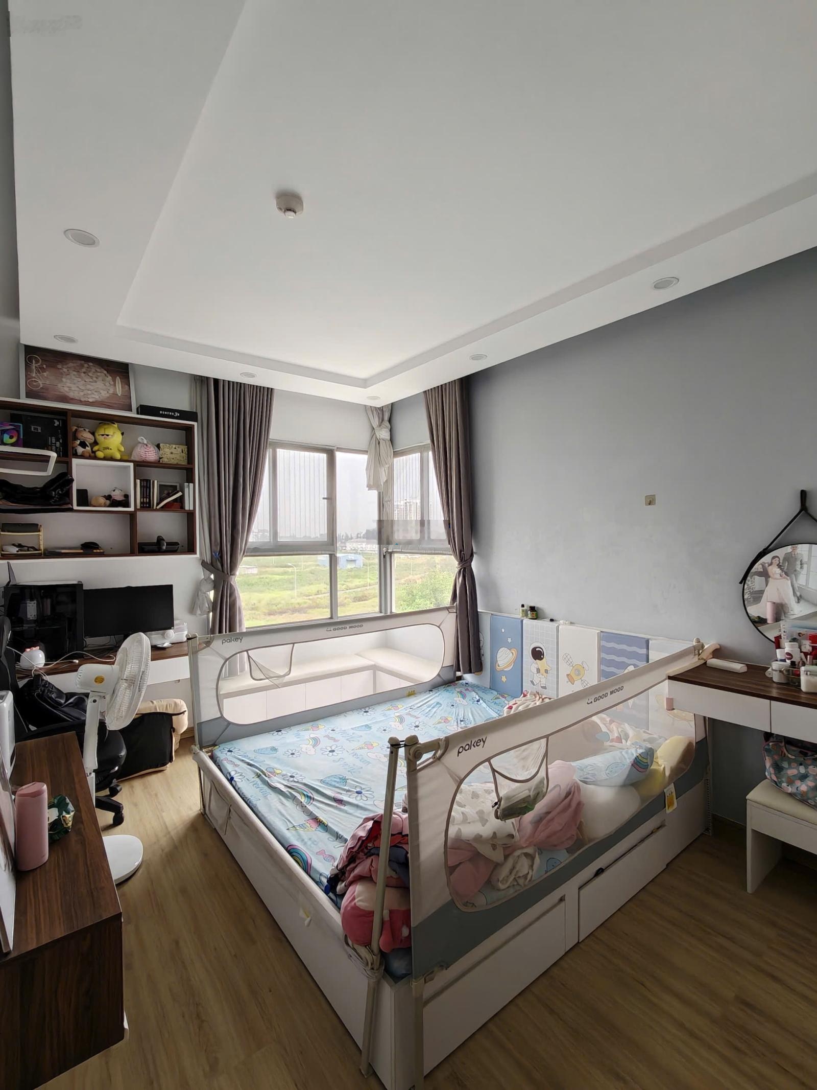 Cần bán căn góc Hausneo 2pn 2wc giá 4,3tỷ Lh: 0909167641 Nhung