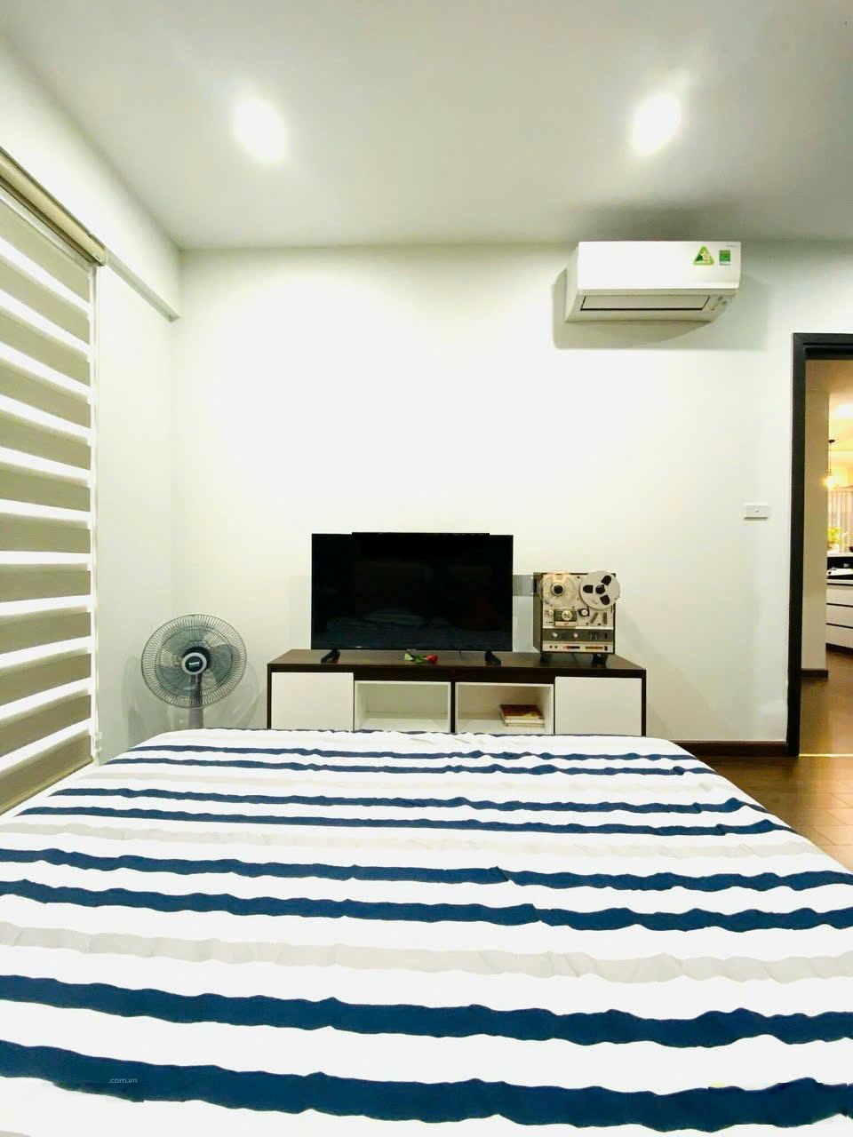 HH2 Bắc Hà. Chủ nhà gửi bán CH: 3PN - 2VS. DT: 133m2. Giá: 8.1 tỷ, sẵn sổ full NT view thoáng