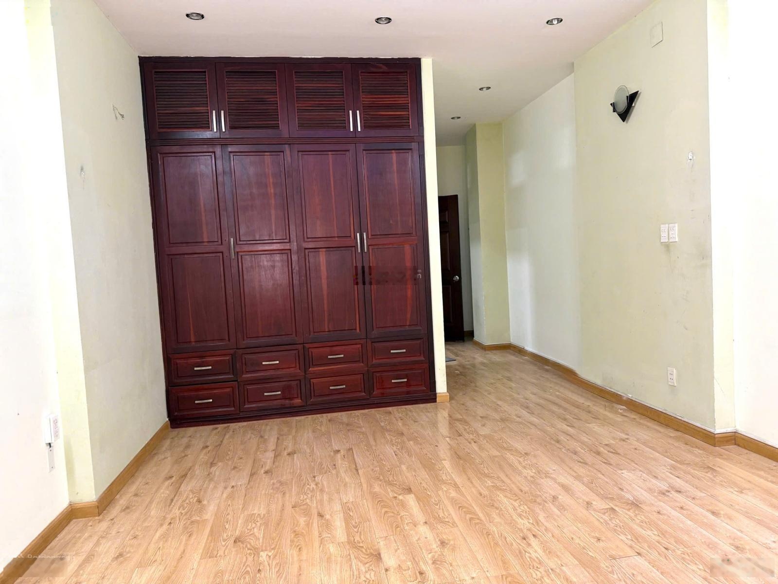 25triệu cho thuê NNC khu Đồng Diều Cao Lỗ Q8. (4x20) 4tầng 4PN 5WC, mới đẹp, ôtô đổ cửa gần Aeon