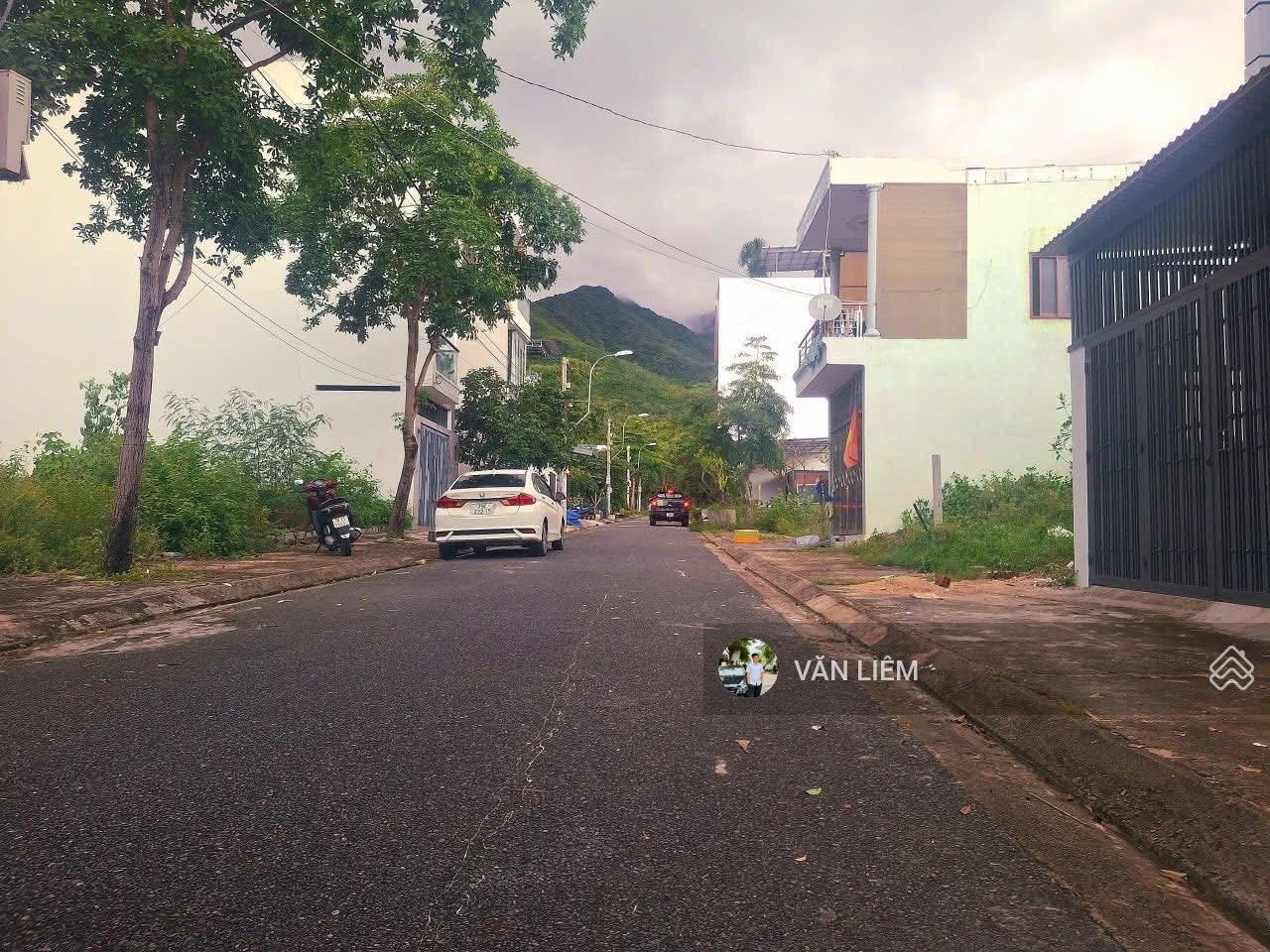 Đất giá tốt tái định cư đất lành, nam nha trang diện tích: 74m ngang 4.65m