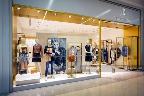 Đẹp - Cho thuê nhà mặt phố Lê Văn Lương, Diện tích: 250m2, MT: 12m đoạn đẹp, giá thuê 100tr/tháng.