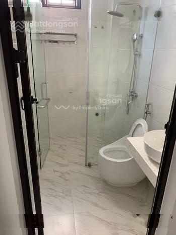 Cho thuê nhà 4 tầng trong ngõ đường Hùng Vương (gần cầu Quay)