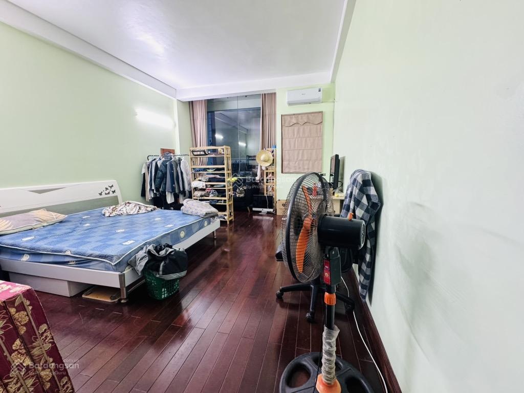 Phân Lô Lương Khánh Thiện- Đền Lừ- Nhà dân xây- Thoáng trước sau- Ô TÔ vào nhà- Vài bước ra hồ