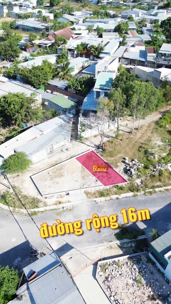 Bán đất 2 mặt tiền đường Đỗ Xuân Hợp ngay ngã 3 Phước Đồng giá chỉ 2 tỷ 700
