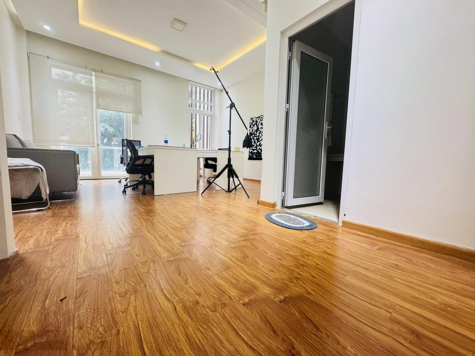 Siêu vị trí nhà 4x20m giá 19 tỷ- 4 tầng- đường Cao Đức Lân phường An Khánh - Quận 2