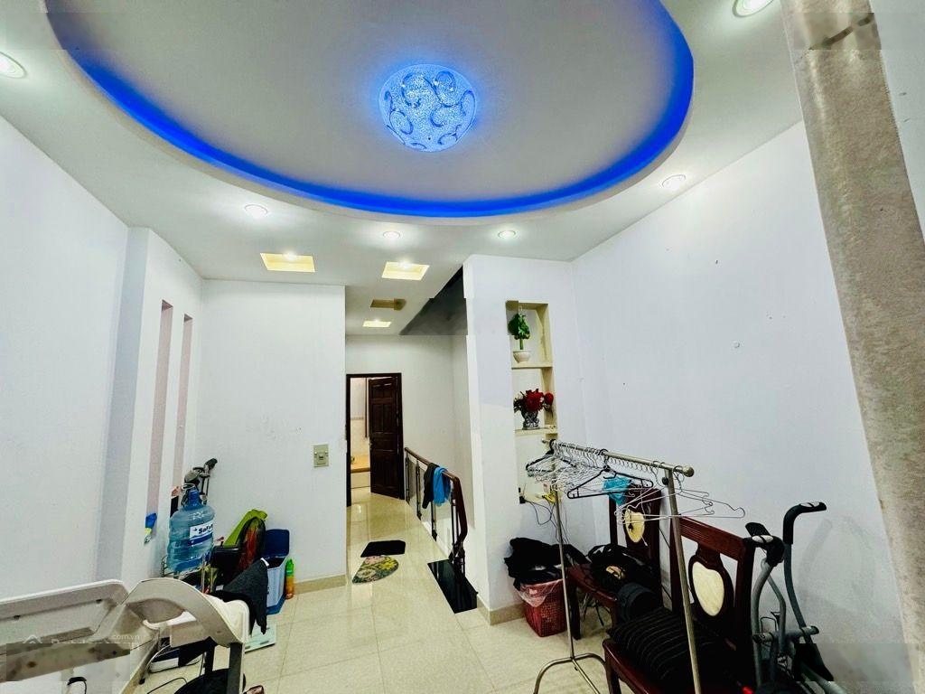 Nhà đẹp ở ngay - đường đông hồ - gần aeon q8 - khu hiện hữu - pháp lý chuẩn - hoàn công đủ - 6,2 tỷ