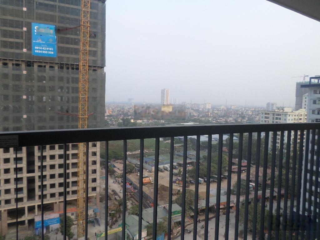 Cho thuê chung cư CT36 phường Định Công, DT 106m, 3PN, 2WC, chưa nội thất, giá 11 triệu.