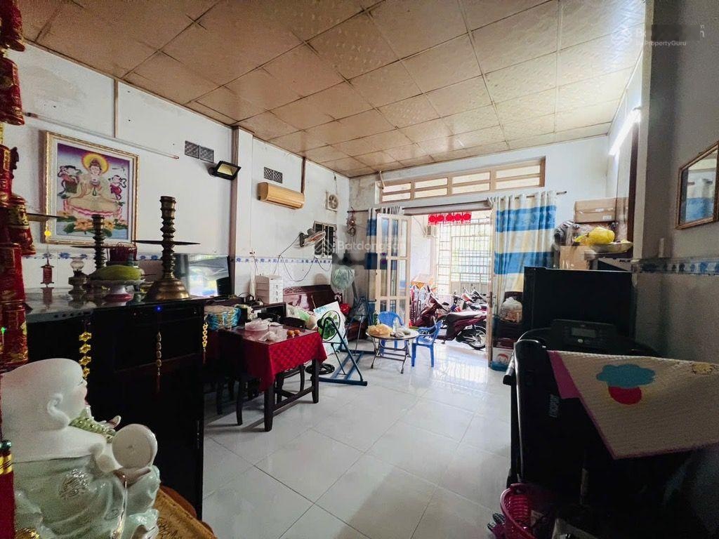 Bán đất tặng nhà mặt tiền Lưu Hữu Phước Q.8, rộng bao la 266m2 ngang 12.6m, tiện xây mới, 18.X tỷ