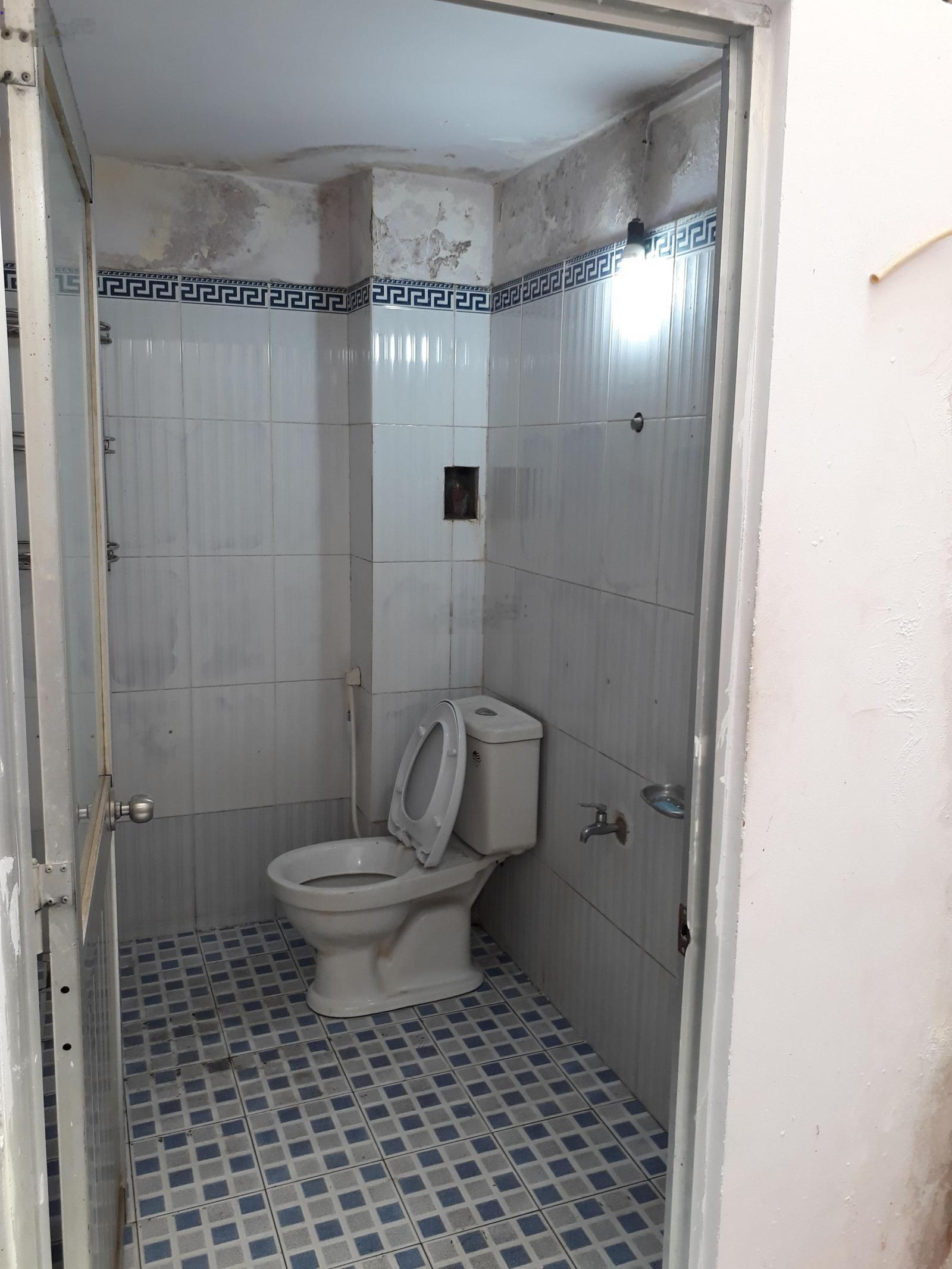 Cho thuê nhà rộng- trung tâm-lê ngã- quận tân phú