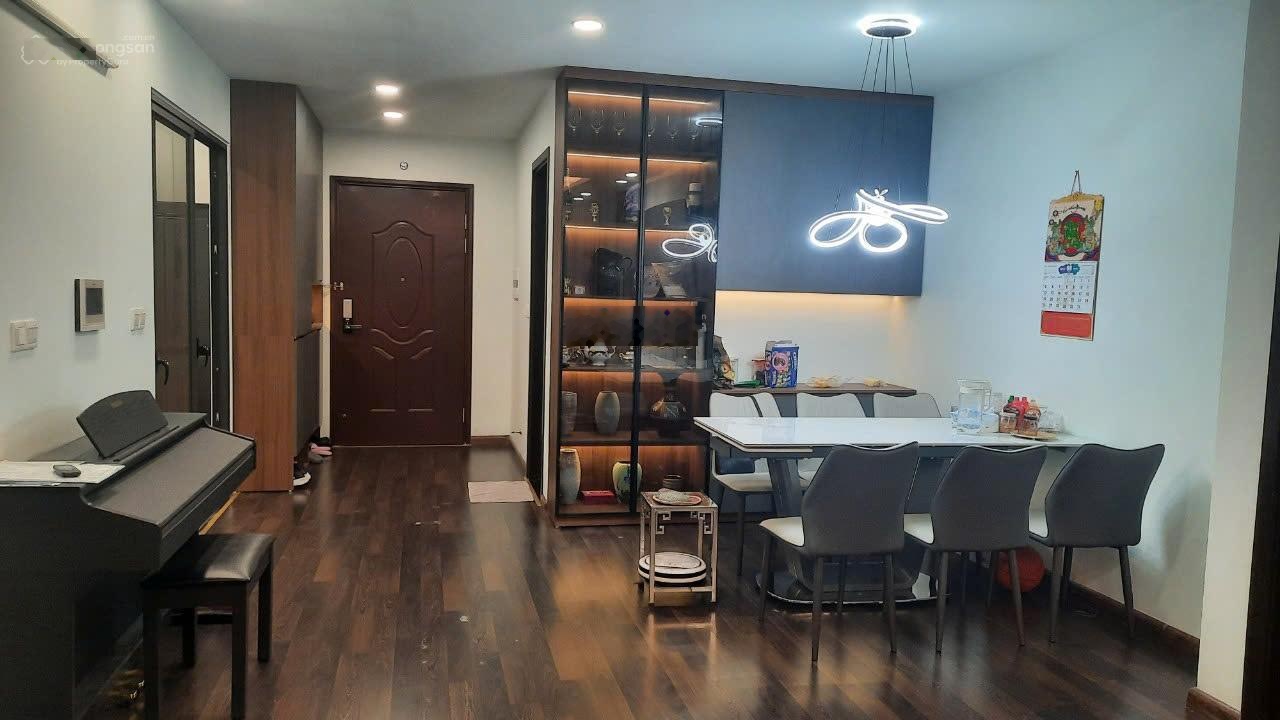 [Nhà đẹp-có slot xe] Tôi cho thuê căn 3 ngủ 118m, full nội thất,nhà mới đẹp giá 21tr tại GoldTower