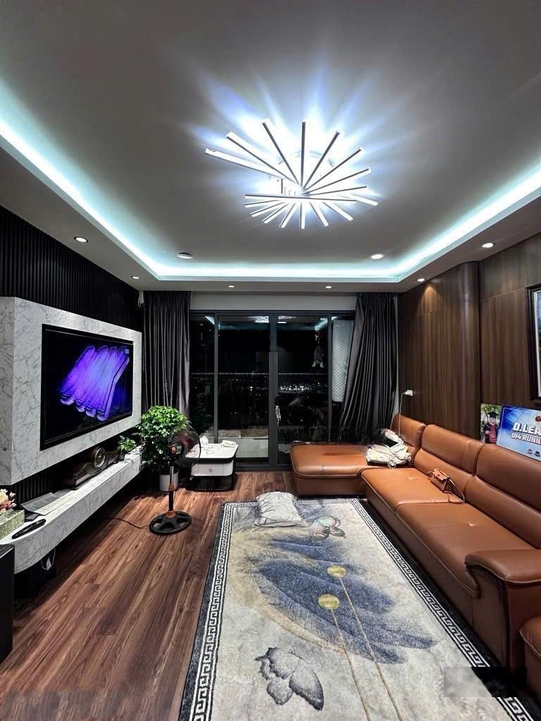 Cần bán nhanh căn 3PN tại tòa CT2A Gelexia 727 Tam Trinh, DT 100m2, giá chỉ 8.5 tỷ