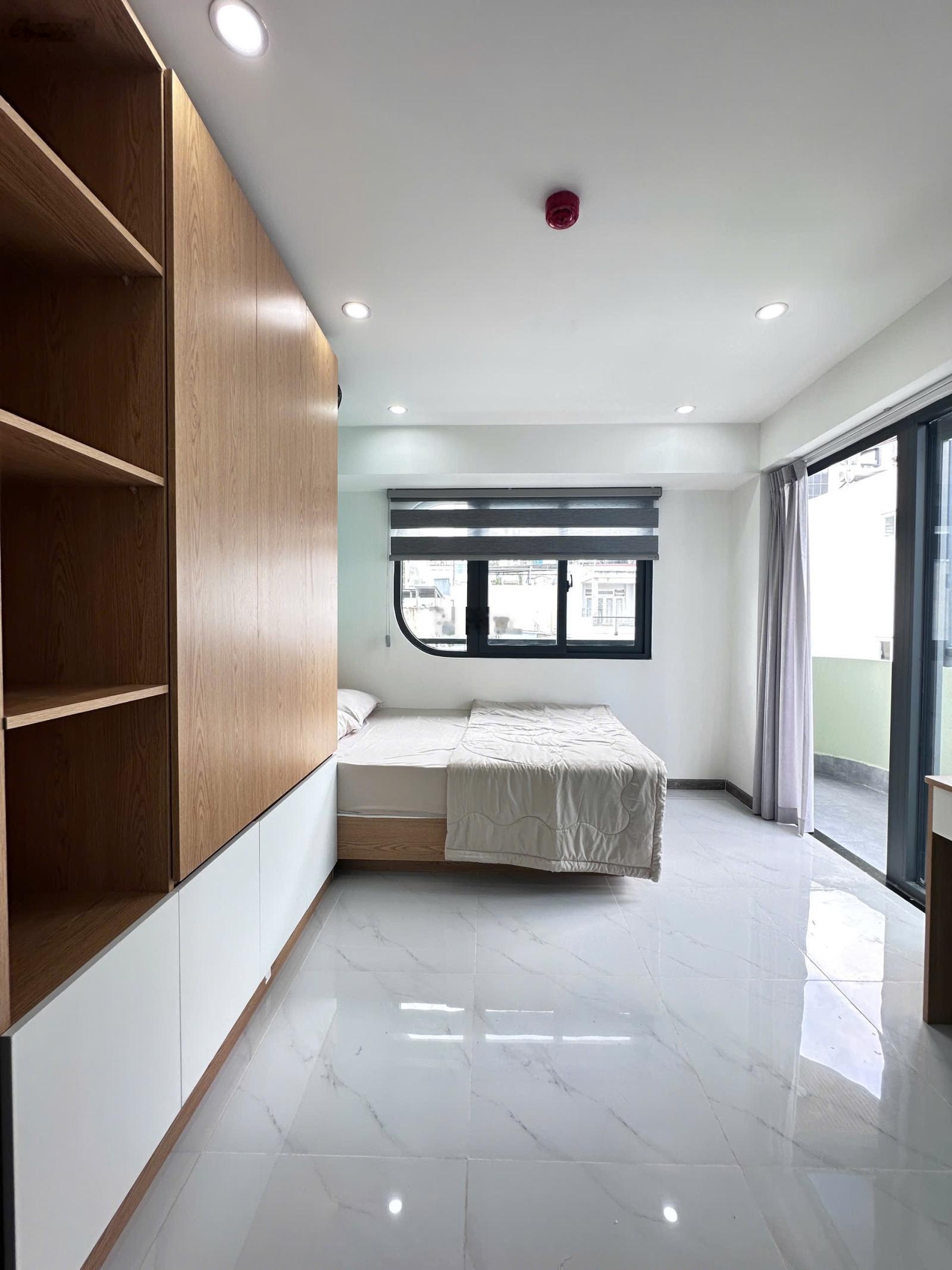 Khai Trương Dự Án Mới 100%, Ban Công, Máy giặt riêng, gần Chung Cư Hà Đô Quận 10