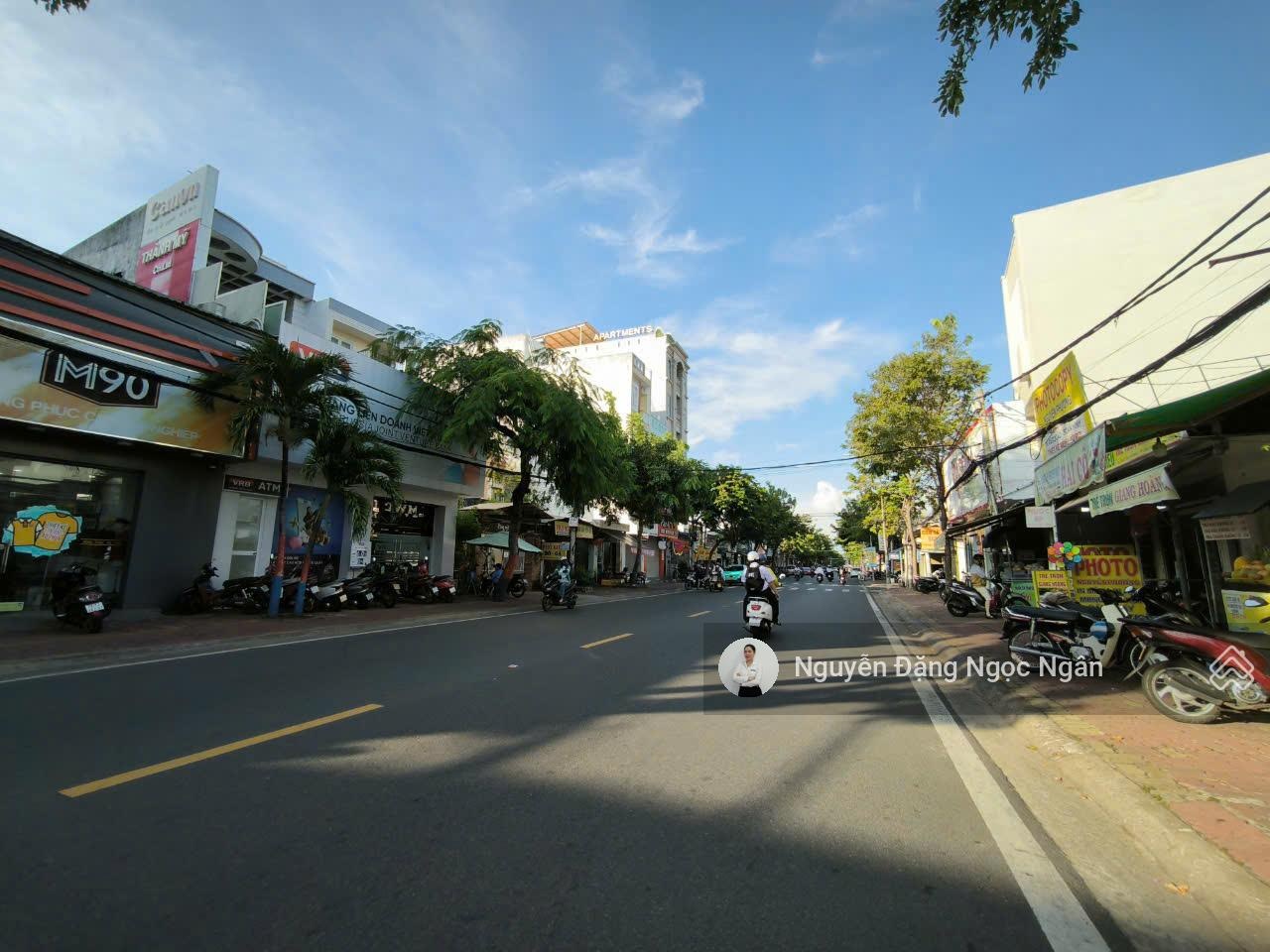 Cần ra đi nhà mặt phố đường Trương Công Định - cơ hội kinh doanh lý tưởng