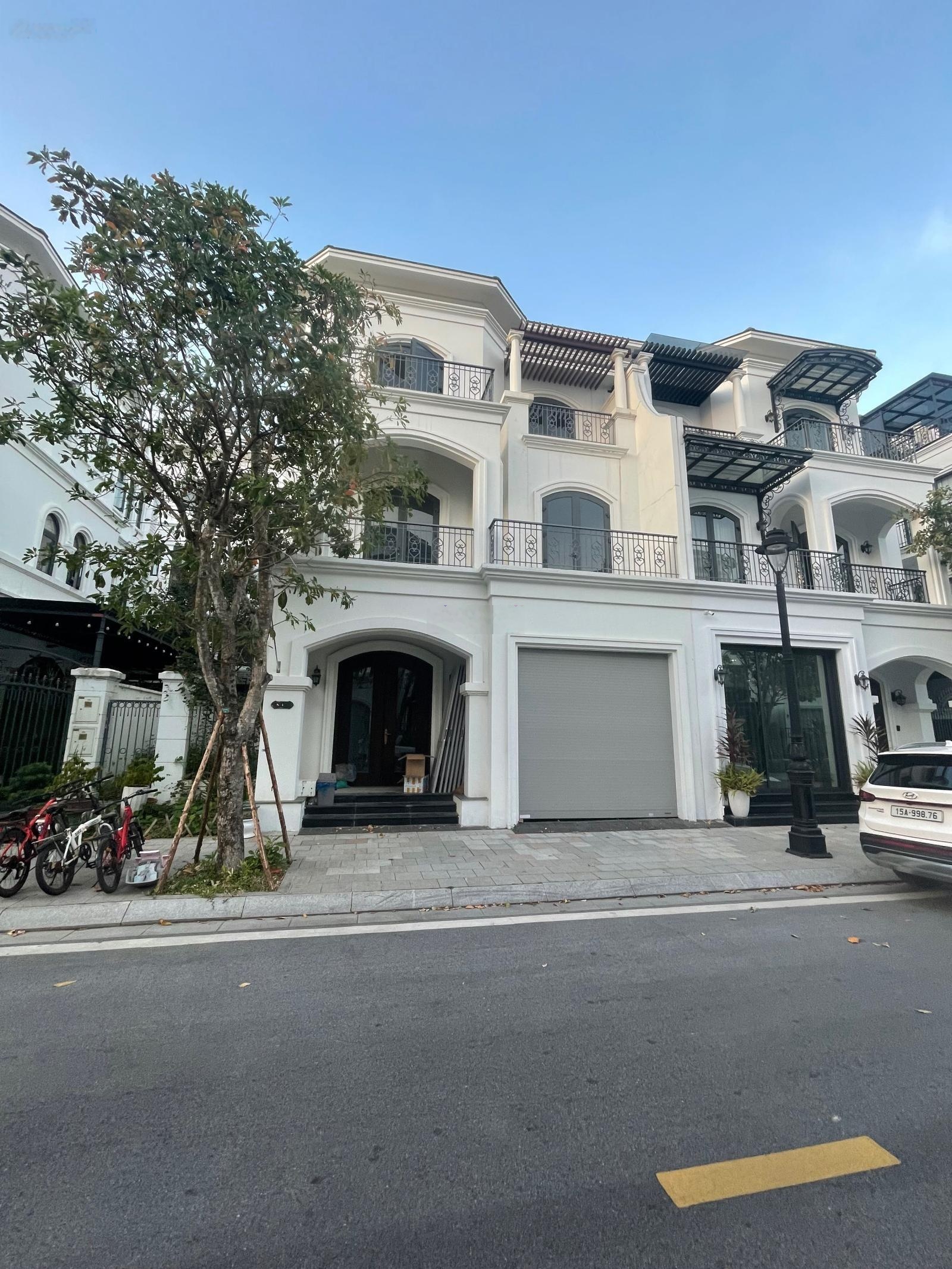 Chính chủ bán song lập Ngọc Trai, nhà thô, 165m2, chỉ 19 tỷ