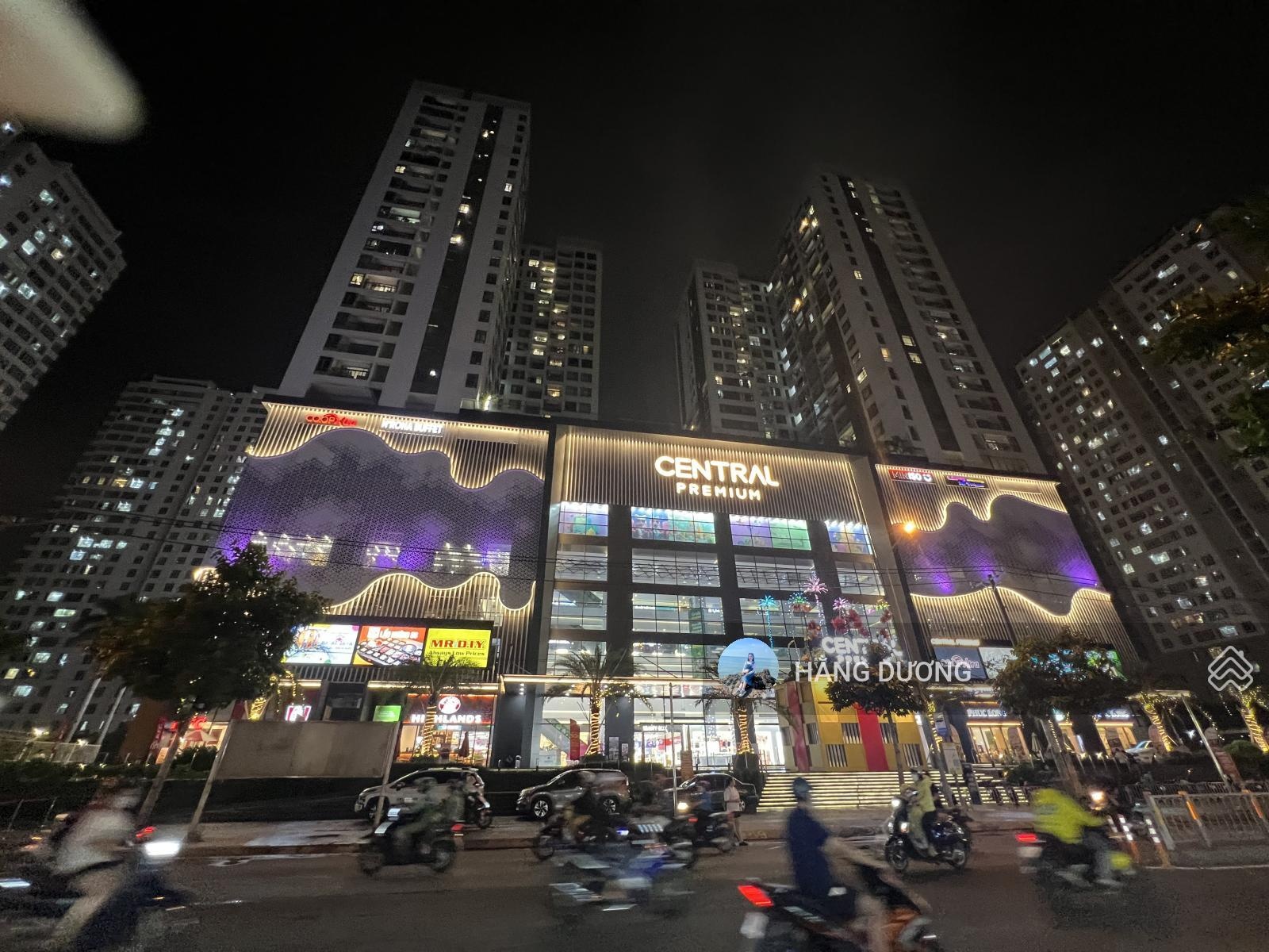 Giỏ hàng cho thuê CC Central Premium - 2PN. Vị trí thuận tiện. Có TTTM. P5 Q8