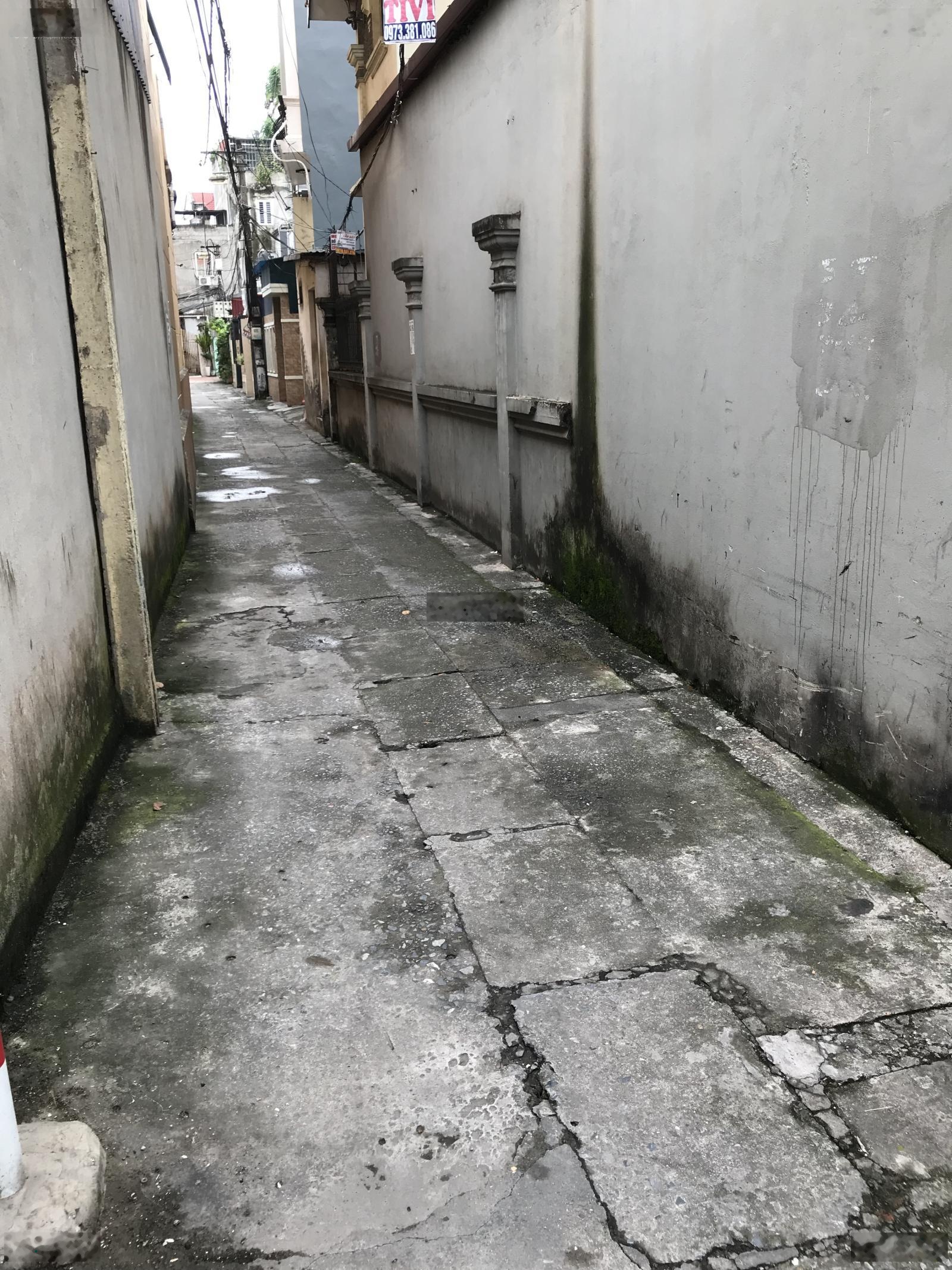 Bán đất (Nhà C4) 165m2, mặt tiền 8,5m xây biệt thự hoặc Cc mn, tại Đường Bồ Đề, 22,5 tỷ vnd