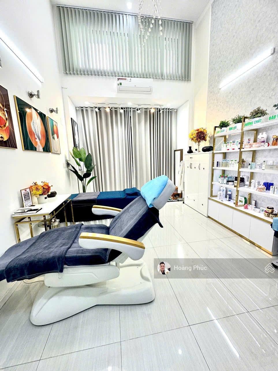 3TỶ420/81m2 đường xe hơi 6m Nguyễn Biểu - Q5, gần Đại Học Sài Gòn, đang cho thuê 23 triệu/tháng