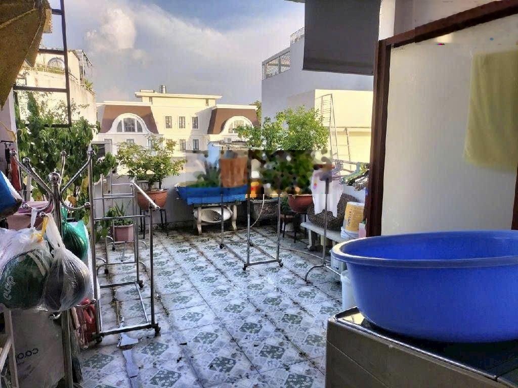 Nhà 3 tầng - 54m2, (4x13) - bông sao quận 8 - shr hoàn công - chỉ 5.x tỷ