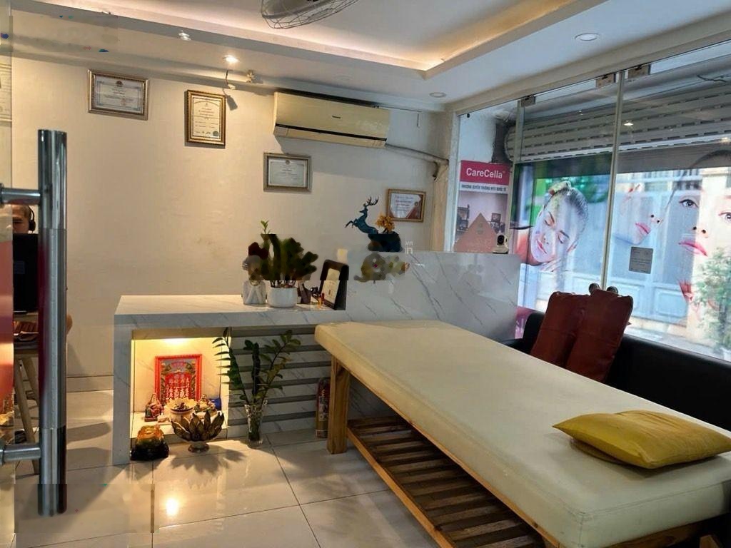 Nhà 81m2 | HXH 1 trục thông | Ngay ĐH Hutech, Bình Thạnh | 7.4x12m | 3Tầng 7PN | Giá 14.8 tỷ (TL)