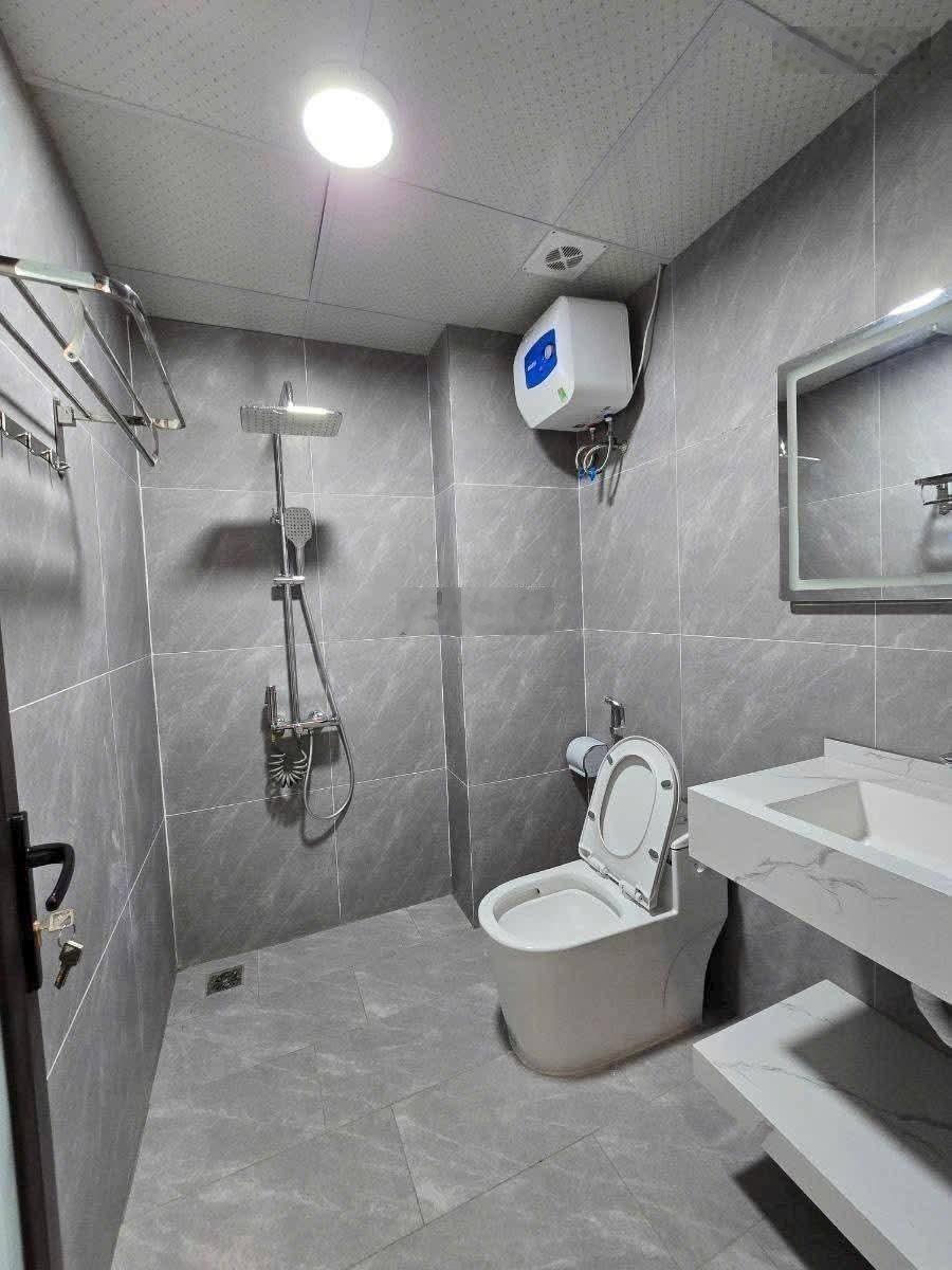 Bán NR tại Tôn Đức Thắng, 9,9 tỷ, 32m2, 3PN + 4WC, hàng hiếm giá tốt