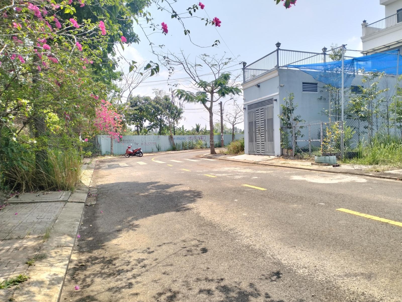 Kẹt tiền bán gấp lô đất View sông Ván, Long Phước, 89m2 đường lớn KDC giá chỉ 2,56 tỏi O934652279