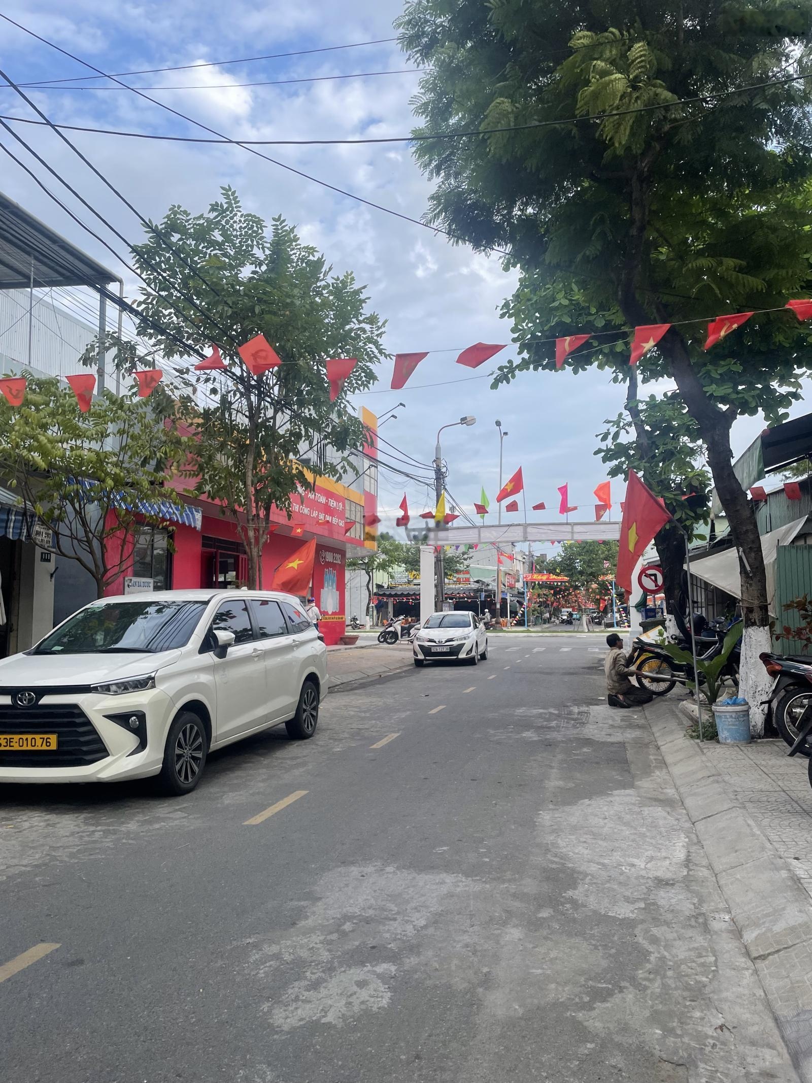 Bán nhà mặt tiền Hoa Lư - Sơn Trà gần ngã 4 Hồ Hán Thương - Chu Huy Mân. Diện tích: 72m2