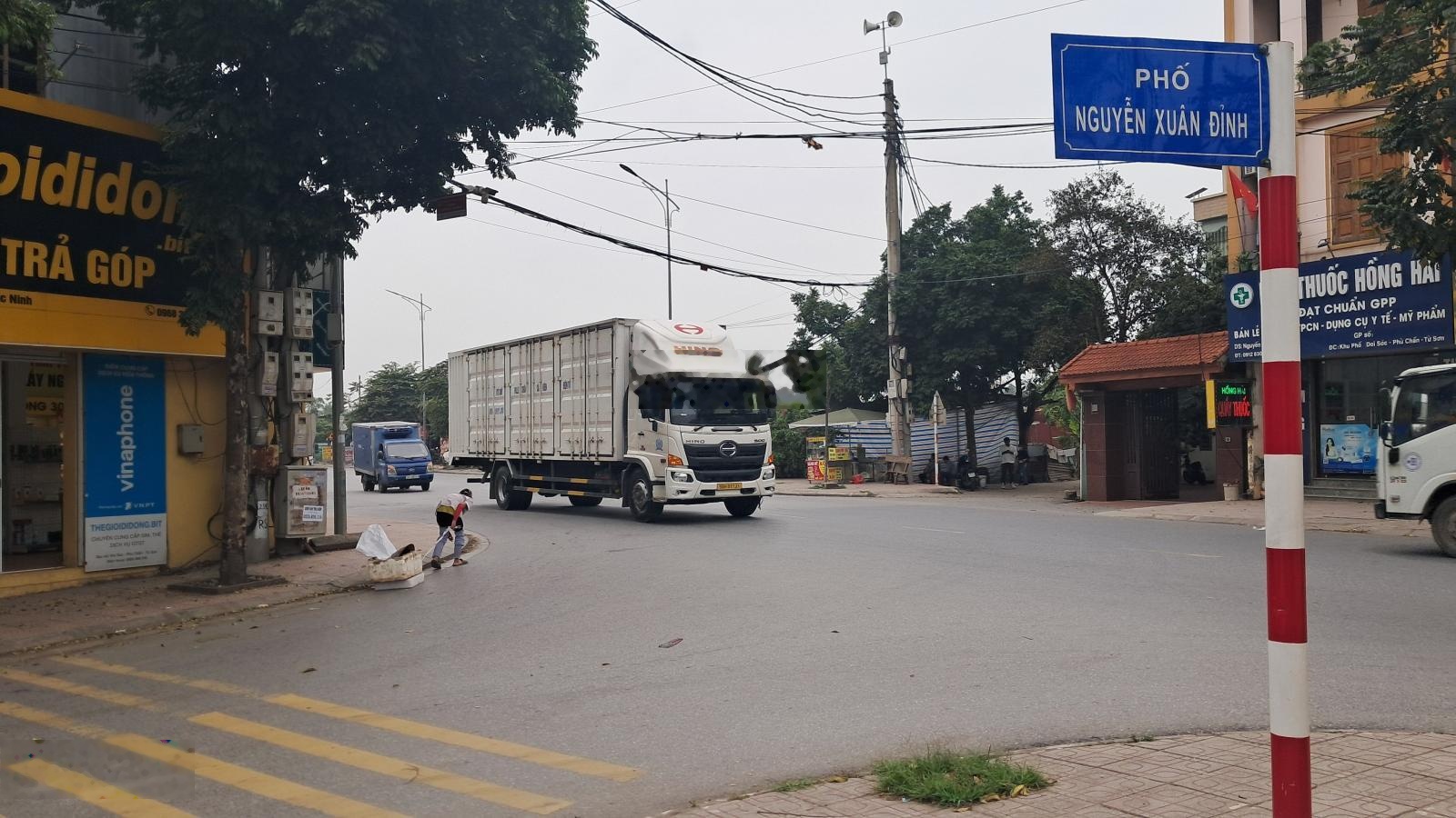 Ô tô 7 vào đất, đẹp lung linh, tại phố nguyễn Xuân Đỉnh, phù chẩn, TỪ SƠN, Bắc Ninh