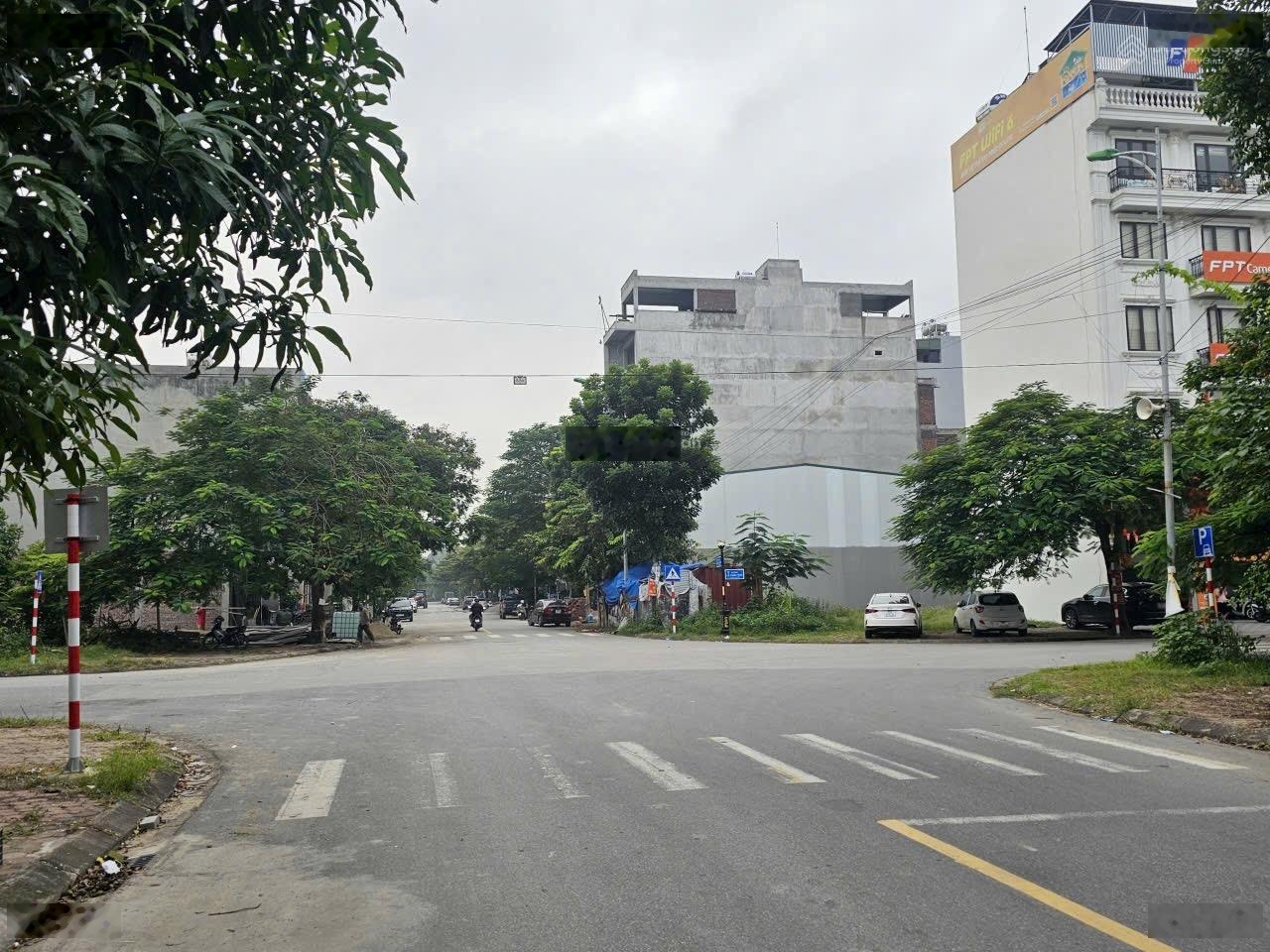Bán nhanh lô đất đẹp không lỗi gì mặt Nguyễn Quyền, Khả Lễ