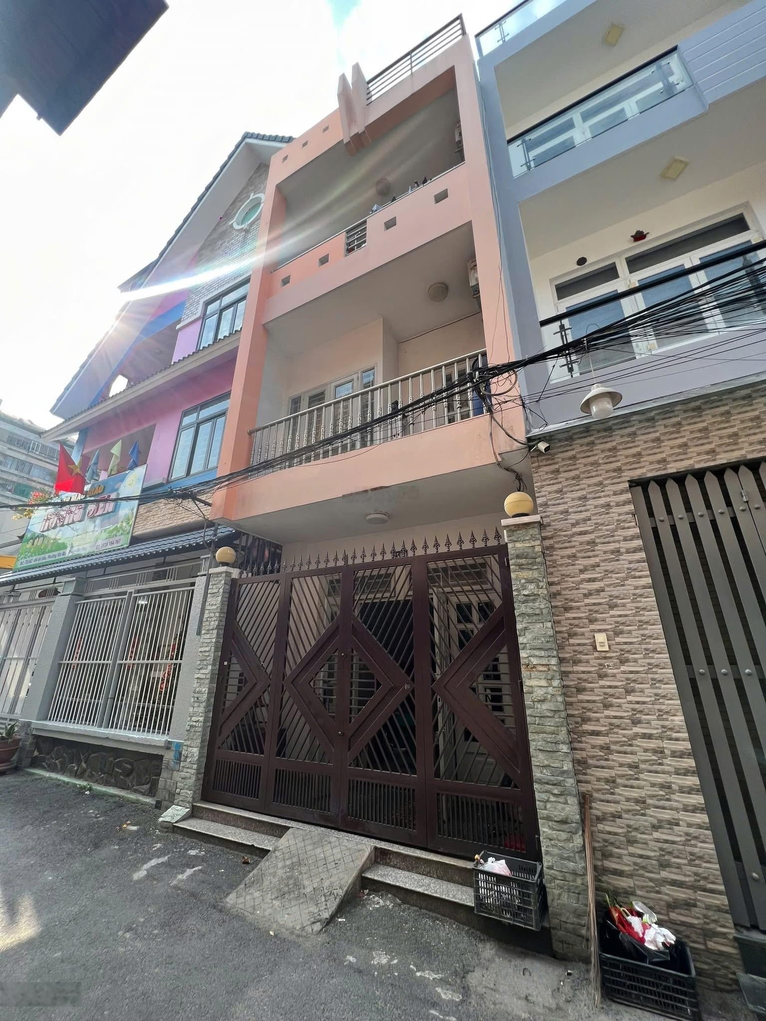 Hẻm 6m Gò Dầu, Phường Tân Sơn Nhì, Tân Phú ( Nhà trệt 2 lầu st, 4x15m )