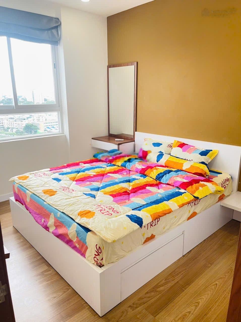 Cho thuê căn hộ Q4 Grand RiverSide nha đẹp 1/4 ở được