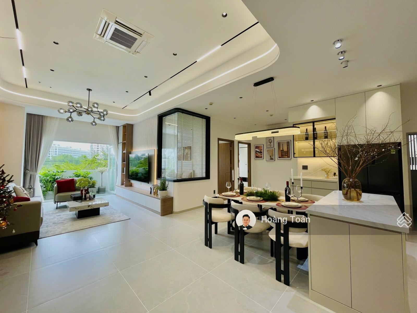 Cho thuê căn hộ Riverside Phú Mỹ Hưng DT 133m2 3 PN giá 32triệu LH; 0947800033 em toản