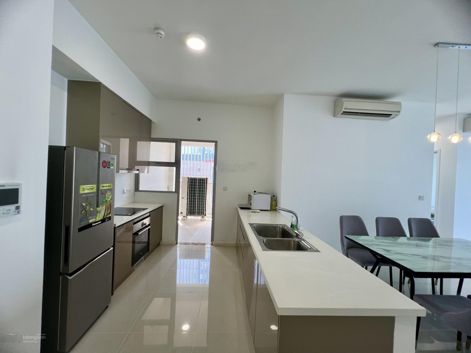 Cho thuê căn góc 3PN Estella Heights, 125m View đẹp thoáng 3 mặt