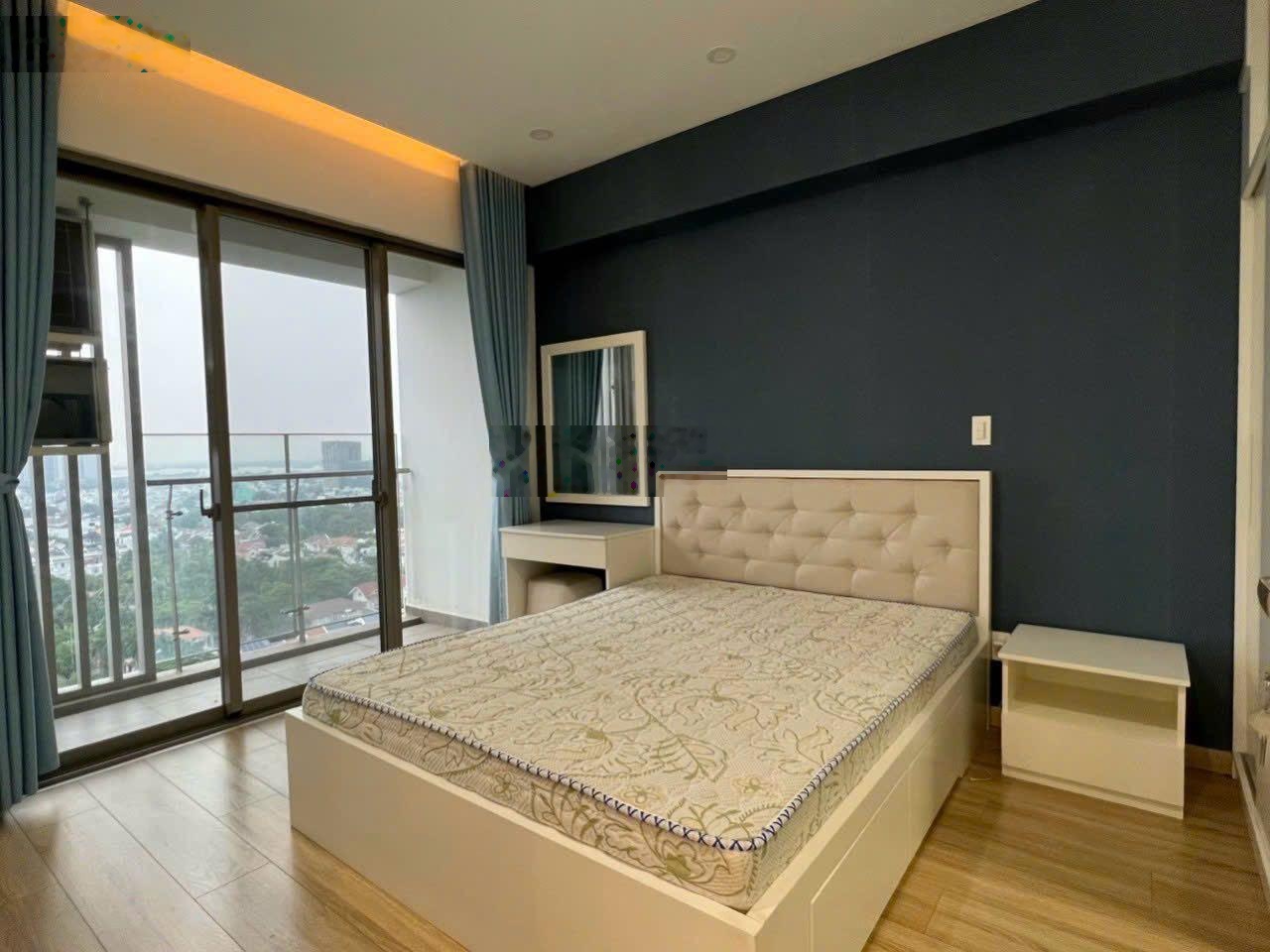 Cho thuê CC cao cấp Midtown Sakura, Phú Mỹ Hưng, 2PN nội thất cao cấp giá siêu rẻ 22 triệu/tháng