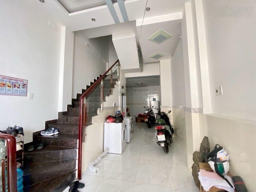 Nhà chdv hxh 6pn - gần mặt tiền lý thường kiệt - chỉ 6t