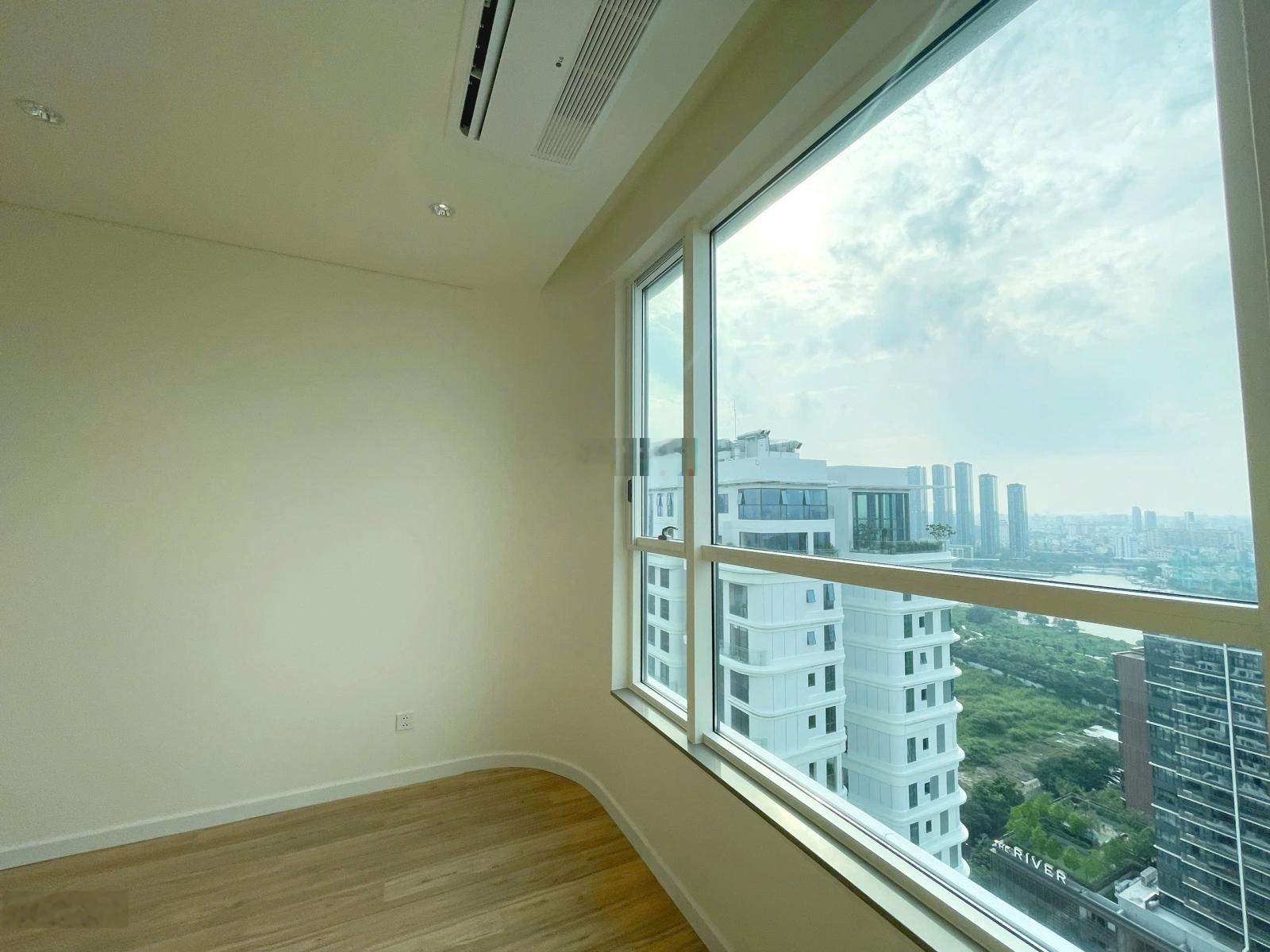 Zeit River - Thủ Thiêm: Cho thuê căn góc 4PN - 200m2 - NTCB - View sông, Landmark 81