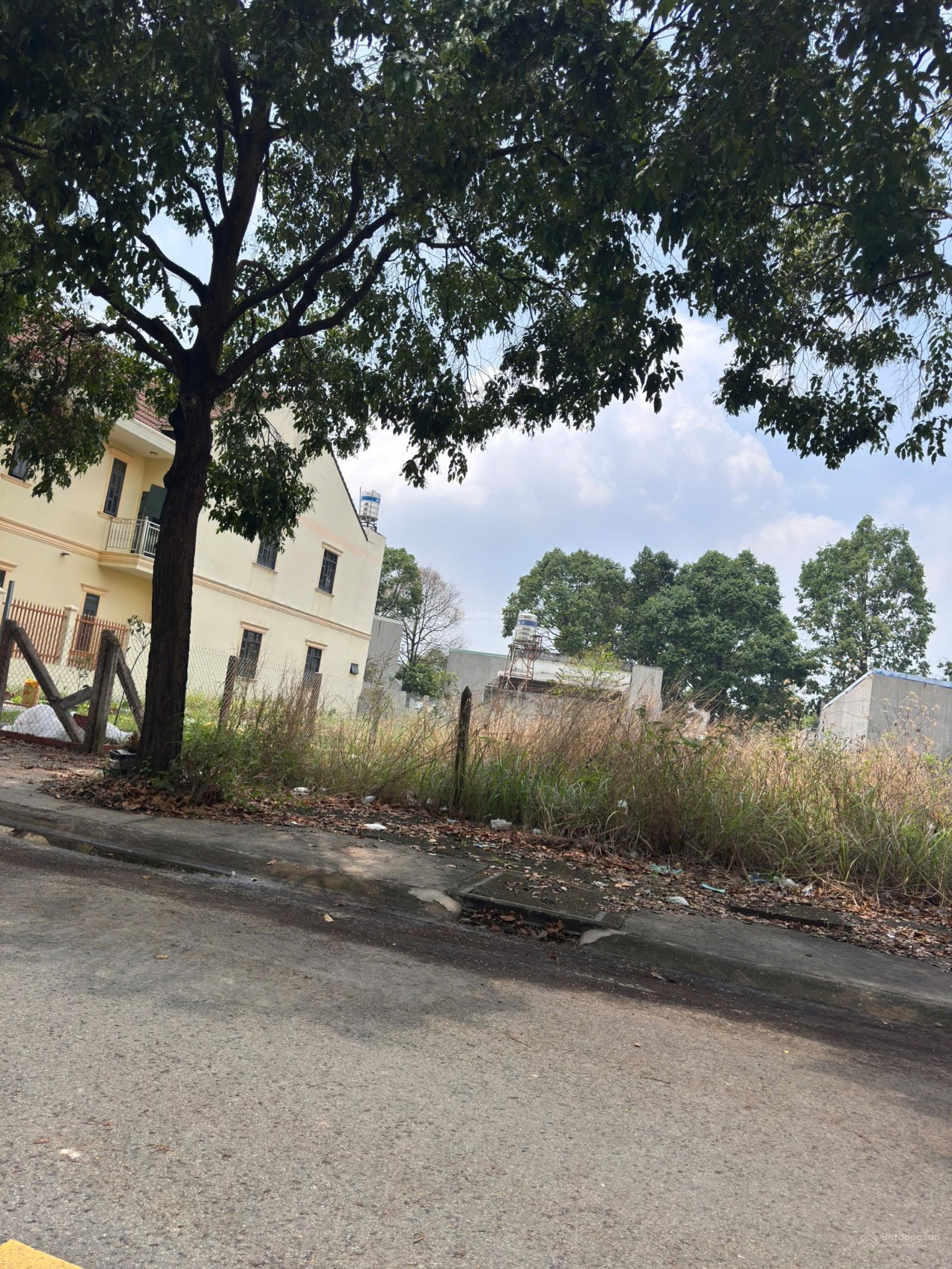 Bán đất tại D9, Hòa Phú, 4,05 tỷ, 150m2, giá cực chất